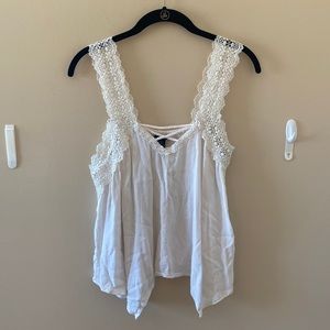 Rue 21 lace tank top white size large